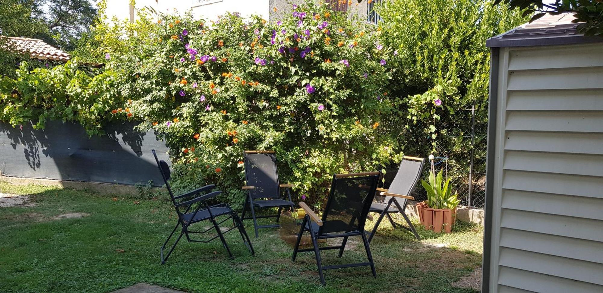 Superbe T2 Avec Jardin, Piscine-Enfant Et Parking Appartement Arles Buitenkant foto